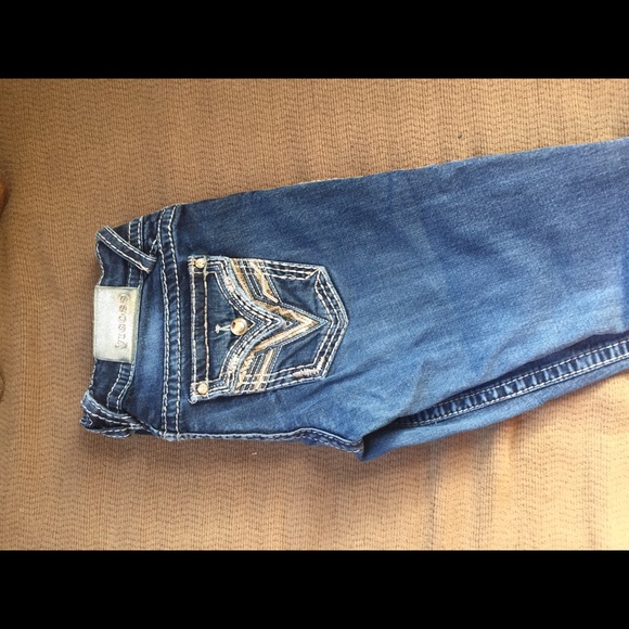 Jeans - Picture 1 of 4